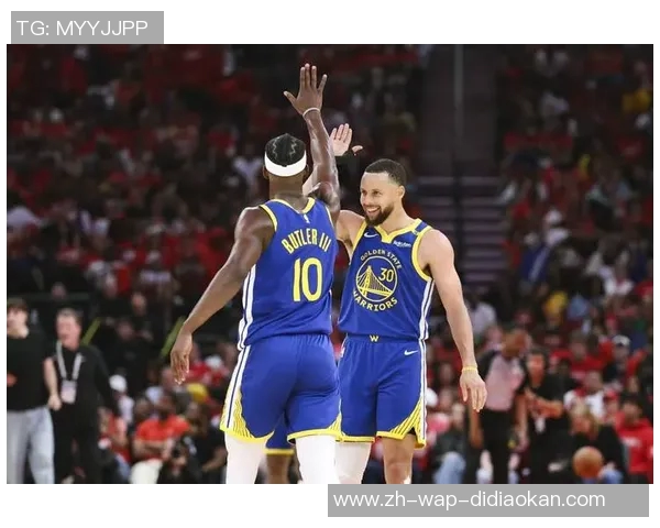 勇士与爵士首场对决精彩回顾与赛后分析